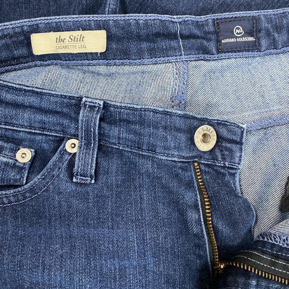 Women's AG Adriano Goldschmied The Stilt Cigarette Leg Blue Denim Jeans Size 28R - Picture 3 of 9